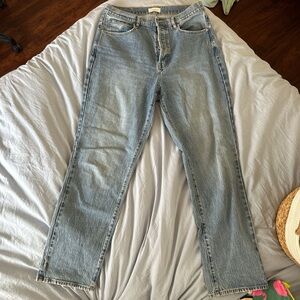 Light wash Straight Leg Jeans